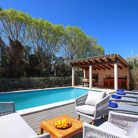 Schoenes In Mit Privatem Pool Ferienhaus